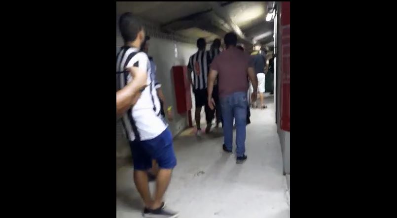 Vídeos: Jornalistas são agredidos por dirigentes do Botafogo-PB no Almeidão