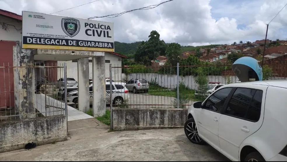 Conselheiro tutelar suspeito de estuprar adolescentes teria levado 2ª vítima para motel e mostrado produtos eróticos, diz advogado