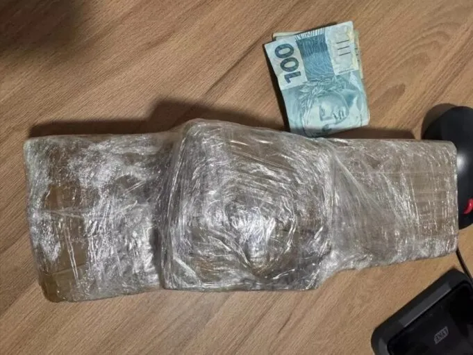 Em Imaculada, homem é preso em flagrante com mais de 1 kg de maconha