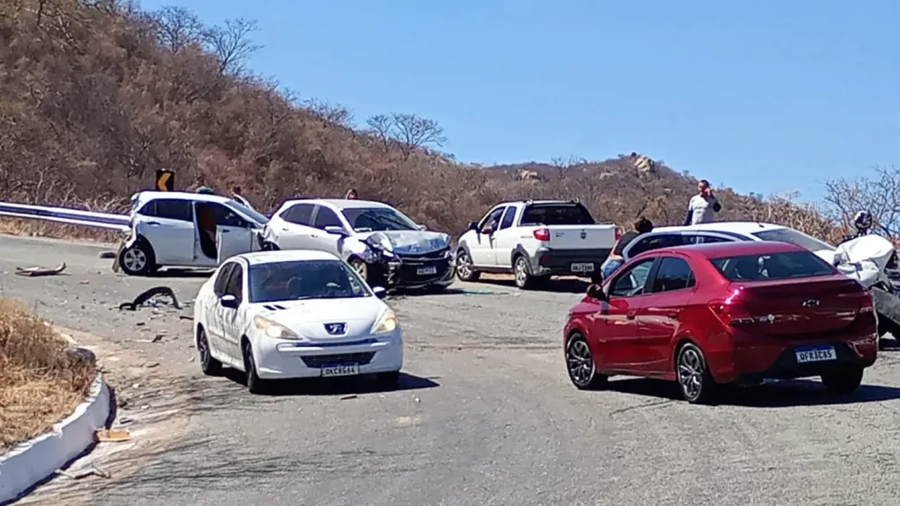 Grave acidente na Serra do Teixeira mobiliza equipes de resgate, mas não deixa vítimas fatais