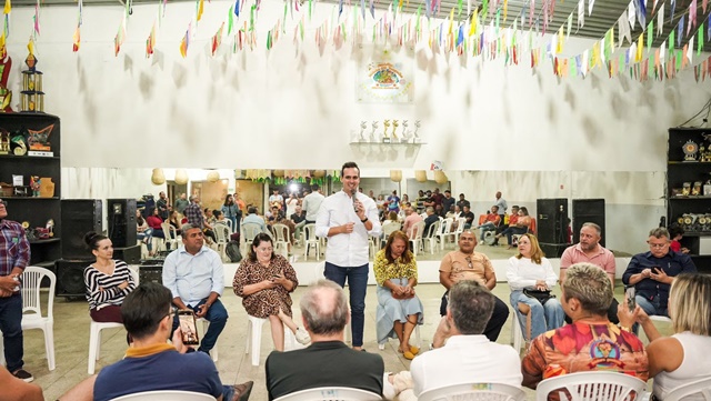 Vice-governador reafirma apoio às quadrilhas juninas em Campina Grande
