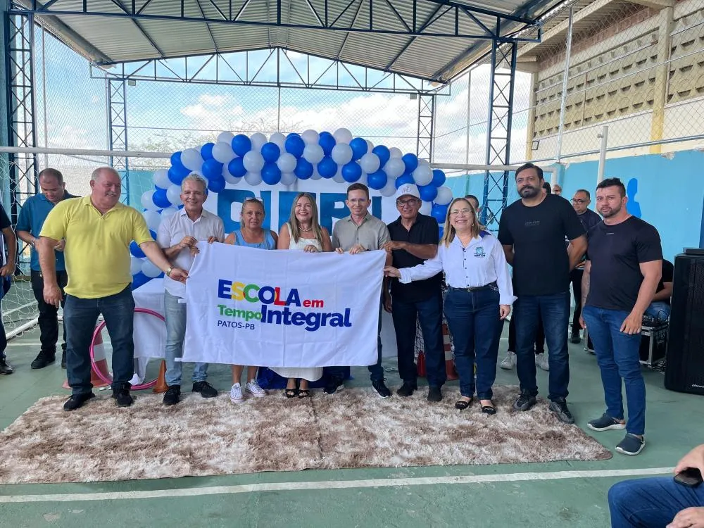 Prefeitura de Patos implanta mais uma Escola em Tempo Integral e entrega quadra esportiva do CIEP 1