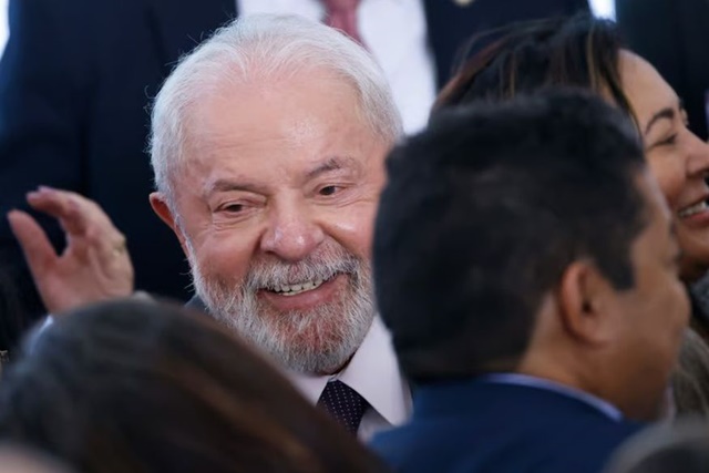 Governo Lula vai liberar R$ 3 bilhões em agrado a prefeitos