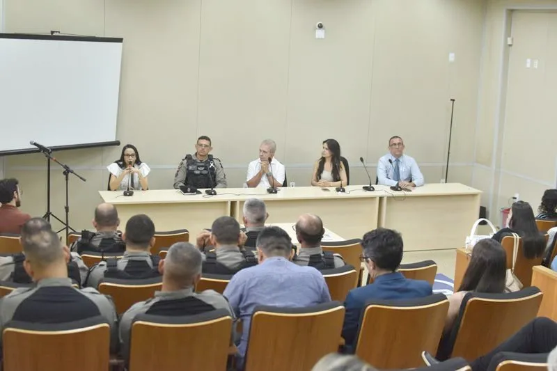 Prefeitura de Patos e MPPB se unem no lançamento da Campanha Laço Branco pelo fim da violência contra a mulher