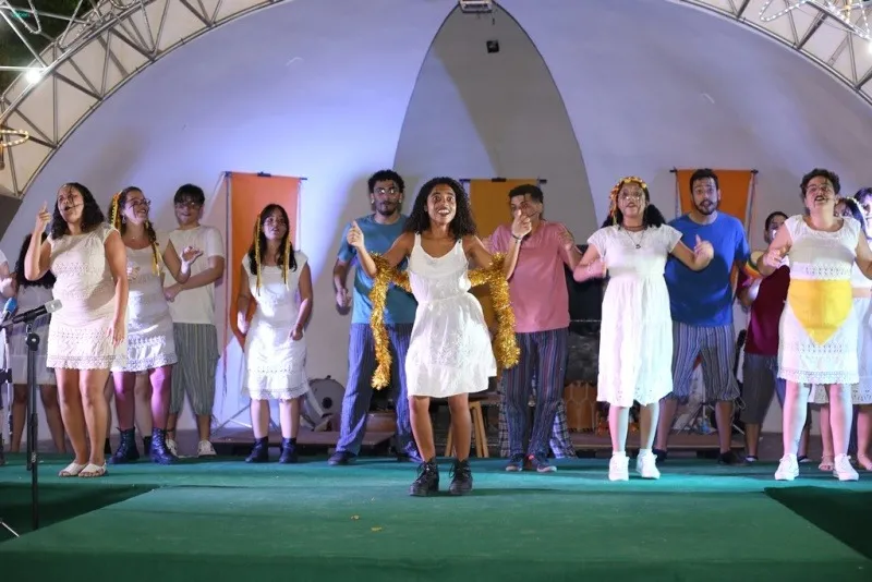Menina Francisca foi tema de peça teatral na segunda noite de apresentações culturais do Natal da Gente 2024, em Patos