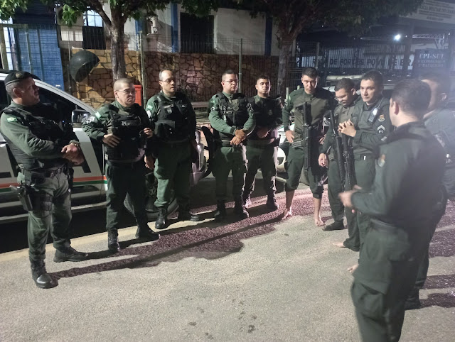 Vídeo: Policiais militares resgatam homem de afogamento em Brejo Santo