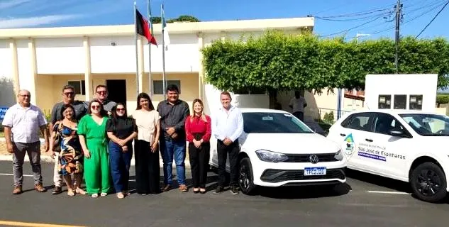 São José de Espinharas celebrou aniversário com ato cívico e entrega de novos veículos