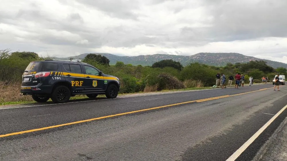 Homem é assassinado a tiros enquanto trafegava de moto na BR-361, próximo a Santa Terezinha-PB