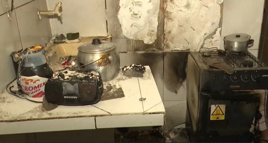 Botijão de gás explode e morador e porteiro ficam feridos, na Paraíba