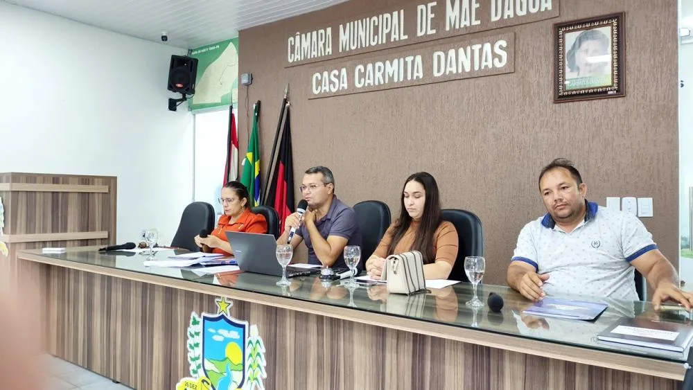 Câmara Municipal de Mãe D´água realizou Sessão Extraordinária na manhã desta terça-feira, dia 21 