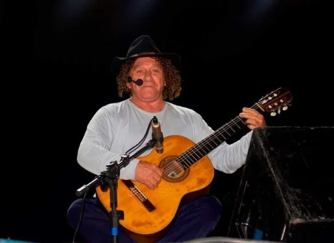 Vital Farias, cantor e compositor paraibano, morre aos 82 anos