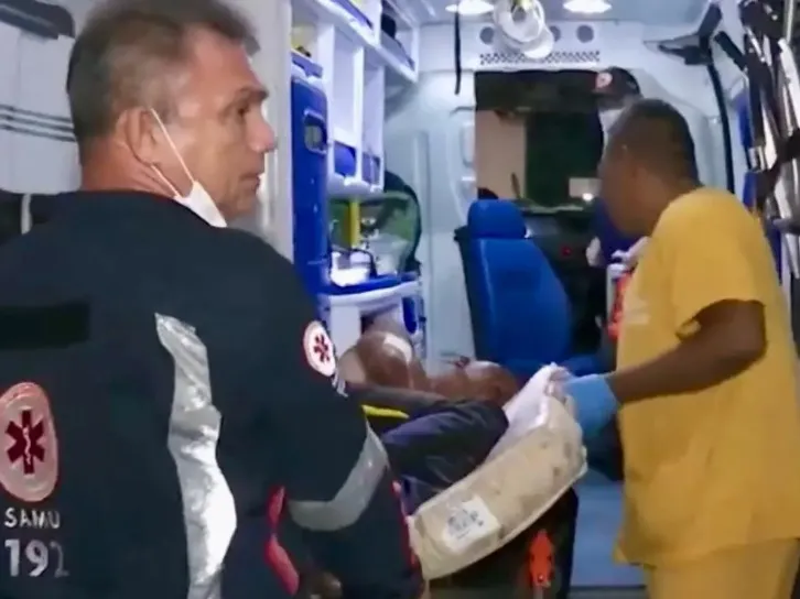 Homem é espancado e tem água quente jogada no ouvido após agredir a companheira, em João Pessoa