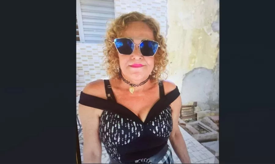 Mulher que foi esmagada pelo carro teve morte imediata e chocou a comunidade do Bairro da Vitória, em Patos