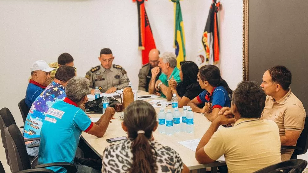 Segurança do Carnaval 2025 em Patos-PB é tema de reunião entre Polícia Militar, Bombeiros e Secretaria de Cultura