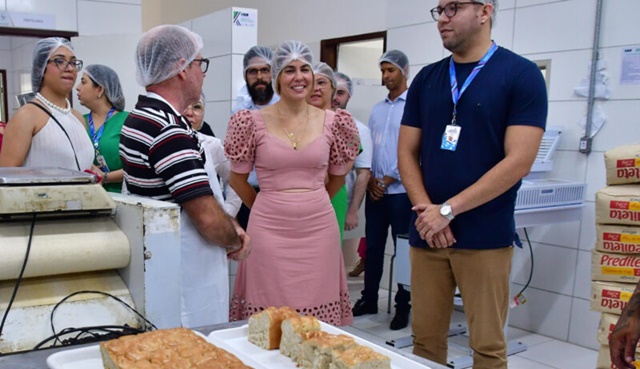 Primeira-dama de Sergipe conhece projetos de segurança alimentar realizados na Paraíba