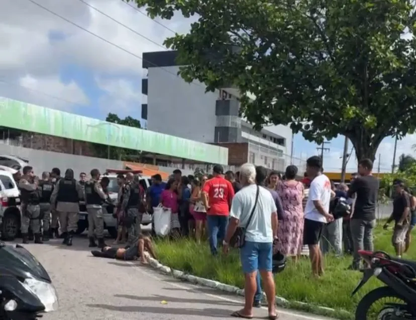 Adolescente morre e jovem é baleado durante troca de tiros entre facções, em João Pessoa