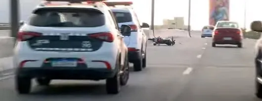 Mulher morre e homem fica ferido em acidente de moto na BR-230, em João Pessoa