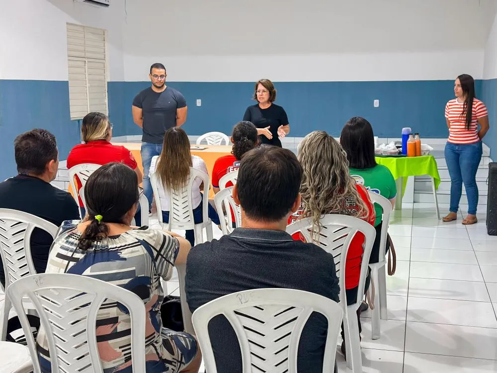 Reunião com mercadinhos credenciados reforça alinhamento do Cartão do PAI