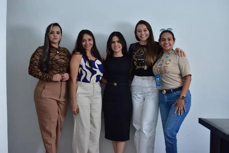 Secretária da Mulher de Patos recebe vice-prefeita e presidente da Câmara de Manaíra e percorrem Rede de Proteção