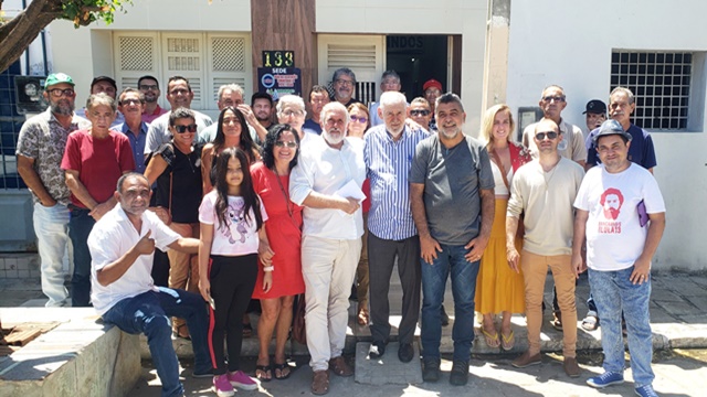 Deputado Federal Luiz Couto realiza atividades, visitas e dialoga com a população da região do médio sertão.