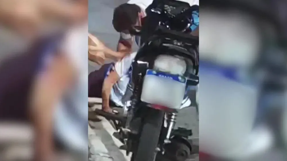 Idosa é atropelada por motoqueiro em Patos; condutor foge sem prestar socorro e polícia investiga o caso