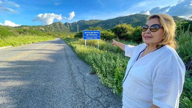 Francisca Motta reivindica restauração asfáltica da Serra de Teixeira