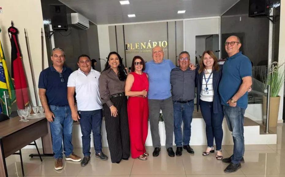 Ex-Presidente do TCE, Nominando Diniz, visita Malta e elogia gestão da prefeita Ana Peixoto