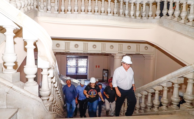 João Azevêdo inspeciona obras de infraestrutura, segurança, cultura, esporte e lazer em João Pessoa