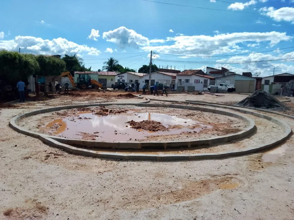 SEINFRA conclui cronograma semanal de obras e serviços em bairros de Patos