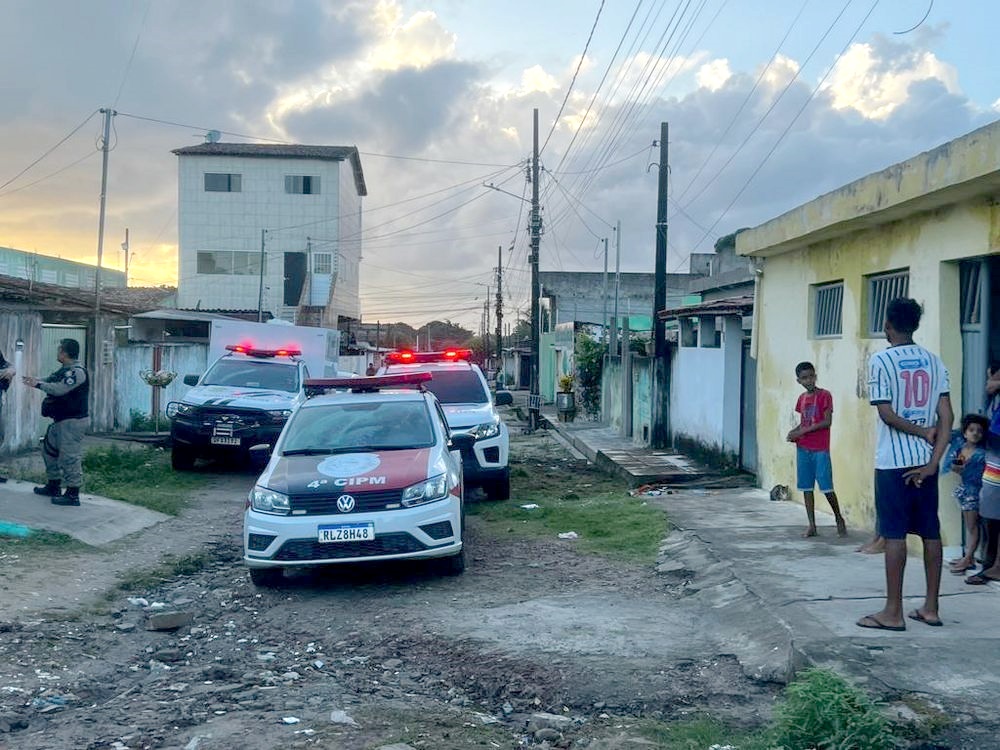 Homem é morto com 16 facadas após briga familiar, na Paraíba