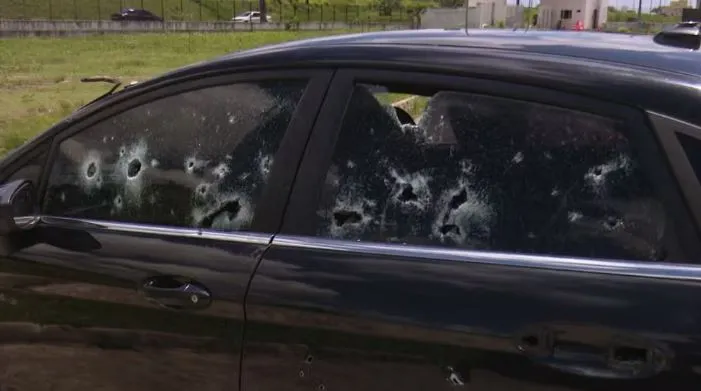 Mais de 90 tiros atingiram carros de cinco jovens mortos durante ação policial na Grande João Pessoa, diz perícia