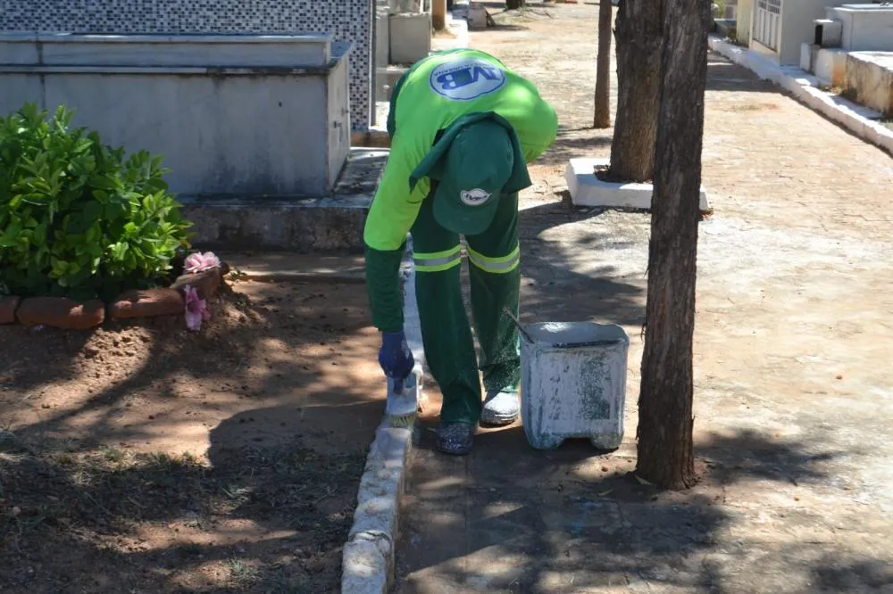 SEINFRA intensifica ações de infraestrutura e manutenção urbana em diversos bairros de Patos