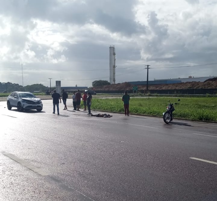 Idoso morre atropelado por carro na BR-230, em João Pessoa