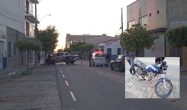 Moto pilotada por menor colide em VTR da PM, no alto sertão paraibano