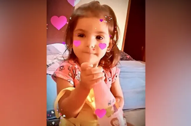 Criança de Cajazeiras, que seguiria no Acauã para hospital de CG, morre a caminho de Patos