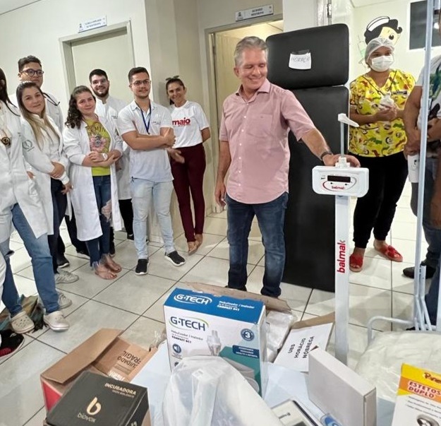Com investimento de mais de R$ 1,5 milhão, prefeito Nabor Wanderley equipa e desinterdita todas as UBSs de Patos - OUÇA
