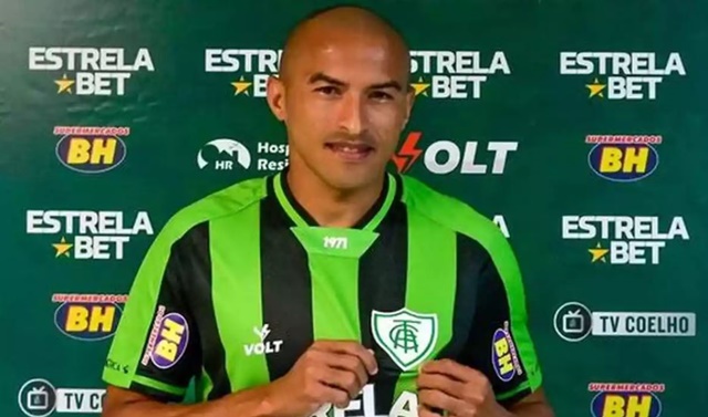 Prints mostram que Nino Paraíba cobrou apostadores e pediu “mais 15 (mil) aí” para dar continuidade a esquema de apostas no futebol