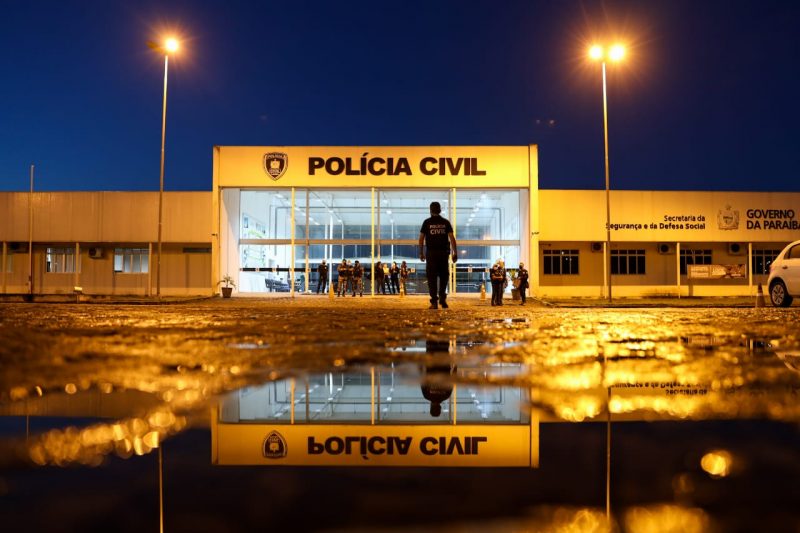 Dupla é presa suspeita de envolvimento com assaltos a bancos é presa na Paraíba
