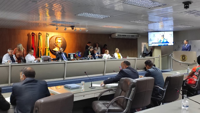 Governo do Estado explica diretrizes da LDO 2024 durante audiência pública em Campina Grande