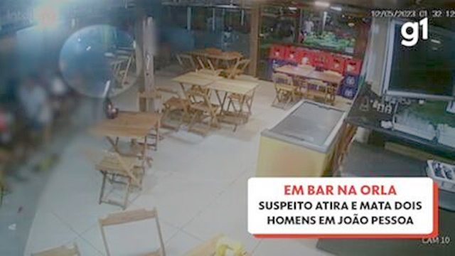 Câmeras registram duplo homicídio em quiosque da orla de João Pessoa; vídeo