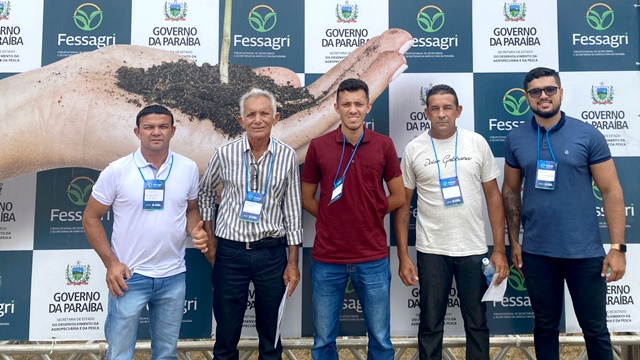 Comitiva de São José do Bonfim participa do Fórum de Secretários de Agricultura em Campina Grande
