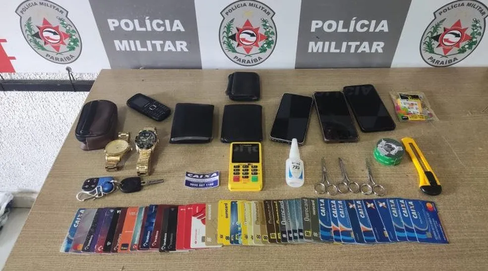 Trio suspeito de estelionato é preso, na Paraíba