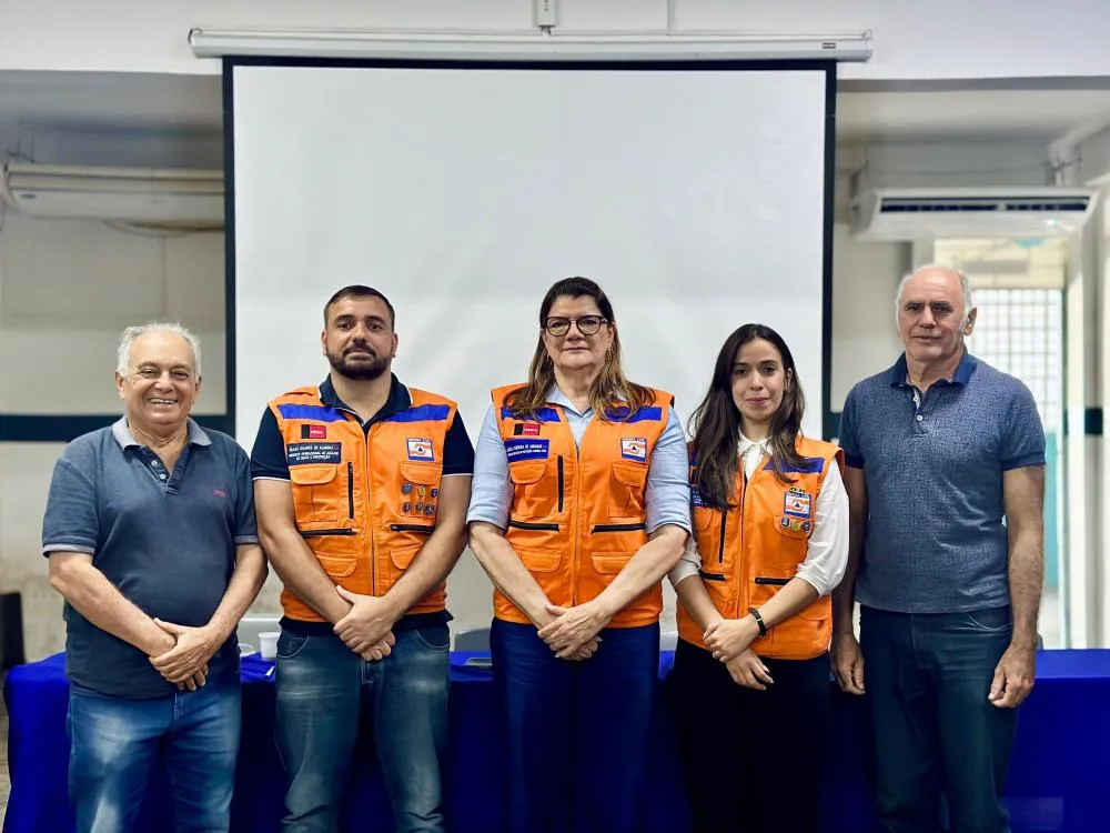 Defesa Civil promove capacitação sobre recadastramento da Operação Carro-Pipa em Patos