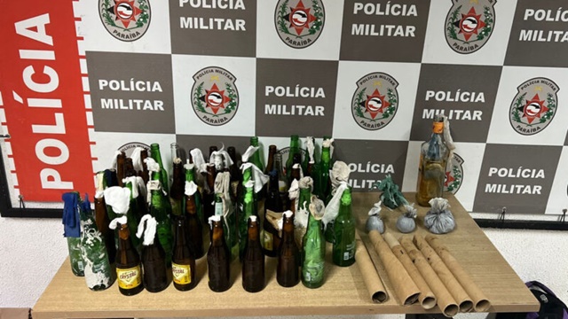 Polícia impede ataquee de integrantes de torcida organizada e apreende mais de 50 coquetéis molotov e rojões na BR-101