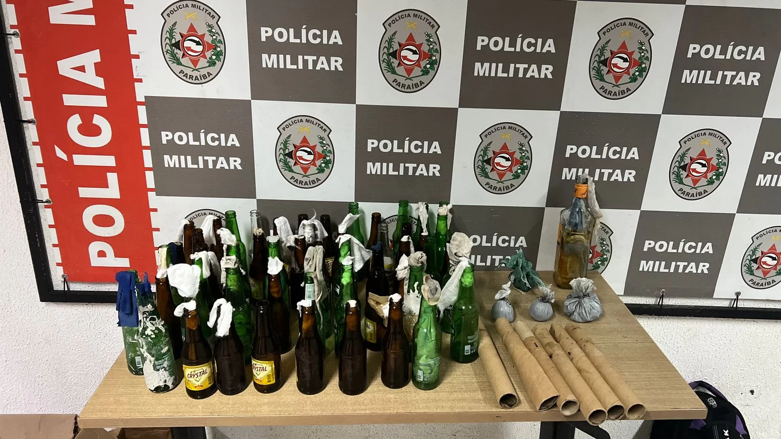 Torcedores são presos enquanto se preparavam para atacar torcida adversária