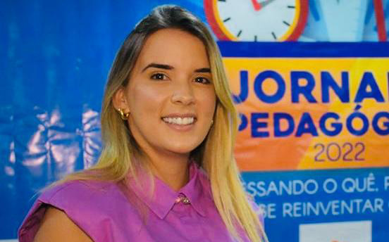 Raio atinge avião que transportava Prefeita de Juazeirinho para Brasília