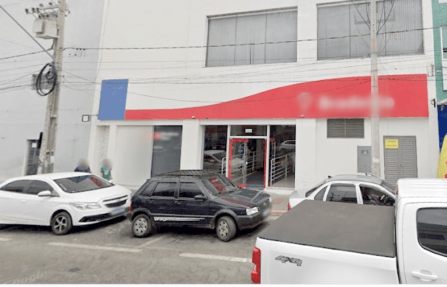 aposentada diz que foi vítima de estelionatários dentro de agência bancária e teve empréstimo no valor de R$ 2.500