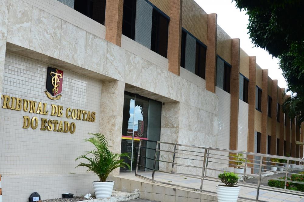 Presidente do TCE-PB revela que quase 30 prefeituras paraibanas sonegam informações do Sagres e adverte prefeitos; confira a lista