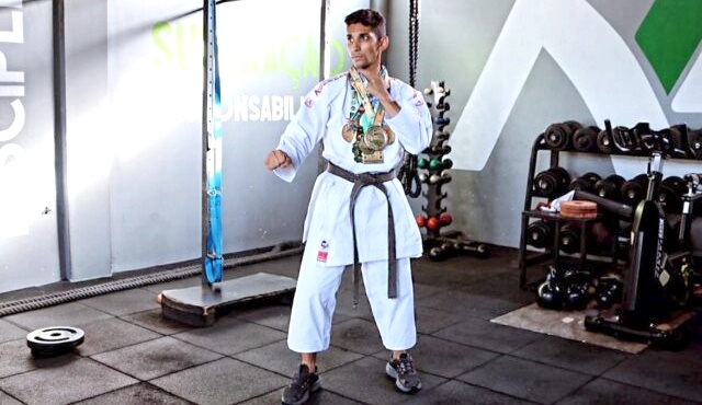 Atleta Jonathan Ferreira representará Patos no Campeonato Brasileiro de Karatê, em Goiás