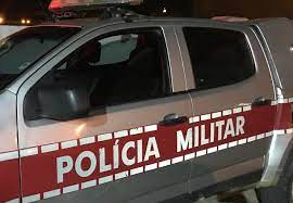 Popular é detido pela PM após agredir companheira e reagir a prisão em Cajazeiras, PB